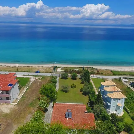 Vista - Beachfront, Garden, Amazing Sea View Villa Polychrono